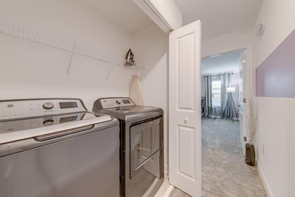Newly Listed Townhouse Storey Lake, Free Waterpark Kissimmee Luaran gambar